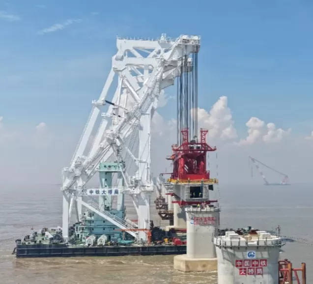 Le système d'indicateur de moment de charge de WTAU optimise la capacité du navire-grue « Tianyi » ! Il contribue à la construction réussie du plus long pont ferroviaire transmaritime du monde.
