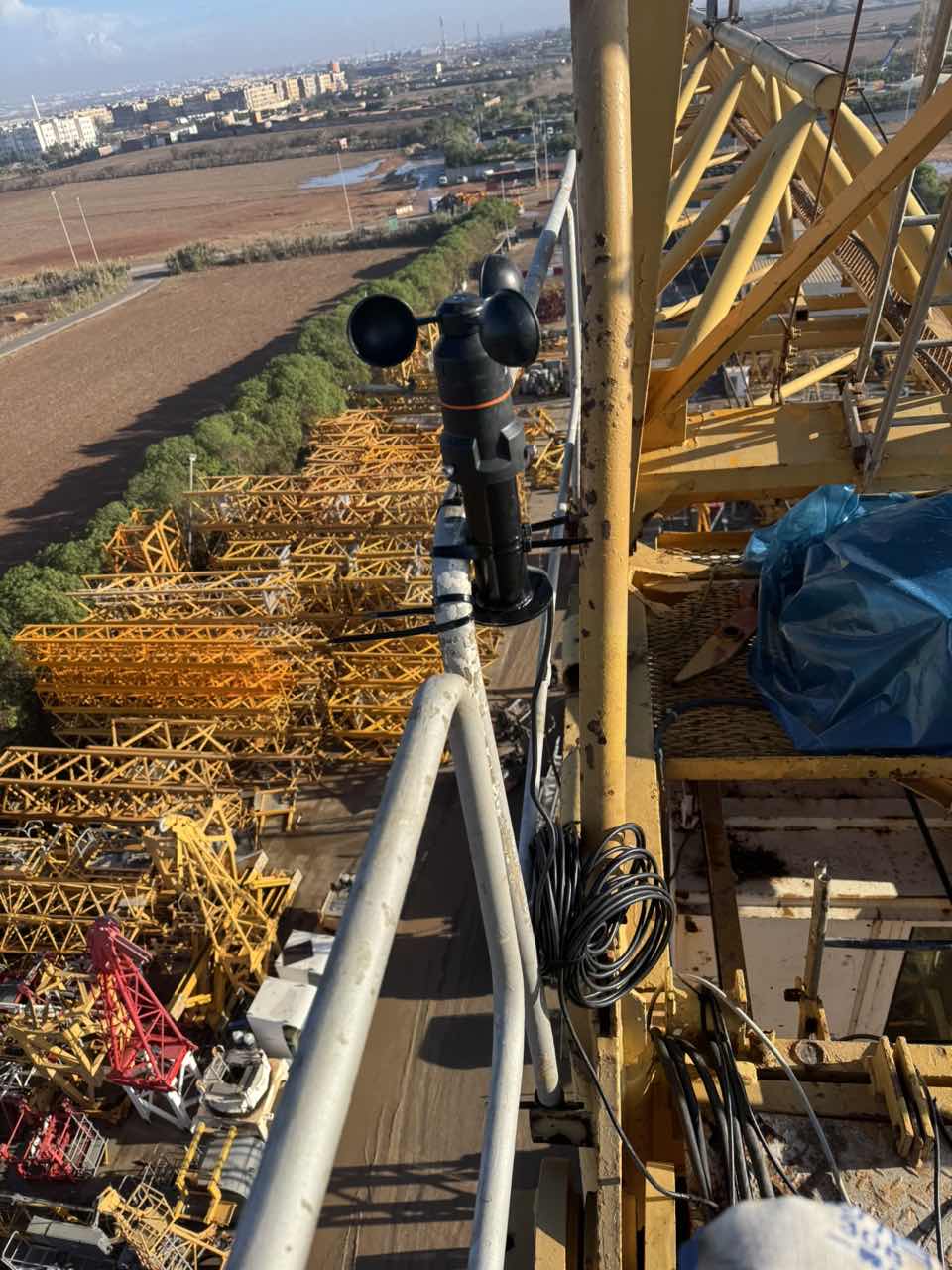 Un groupe de construction marocain de renom a installé avec succès le système anticollision de WTAU, renforçant ainsi les mesures de sécurité pour les opérations industrielles.